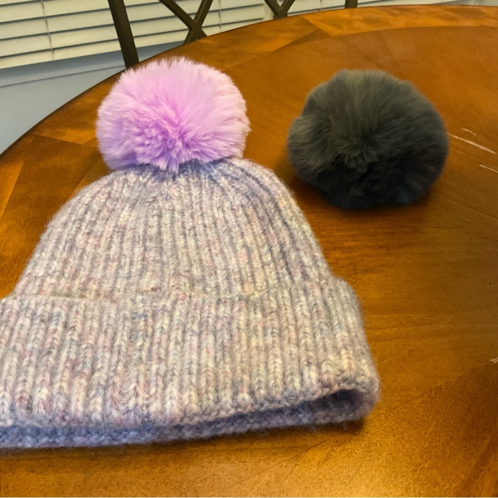 Anthropologie Purple Knit Beanie with interchangeable Pom Pom NWT